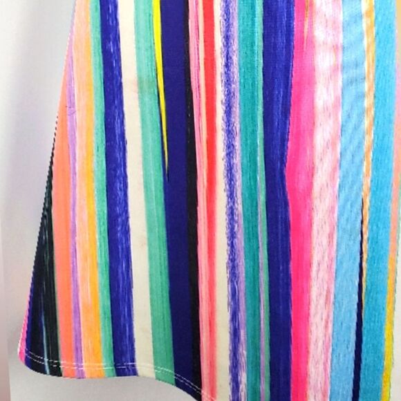 MATERIAL GIRL Dress - Picture 8 of 10